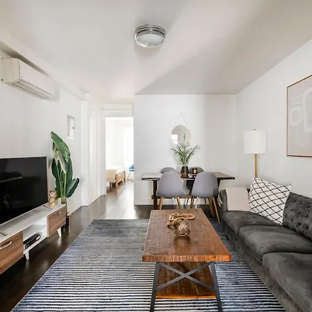 39-2 Renovated 3Br Prime Hudson Yards Area Appartement